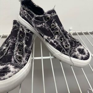 Blowfish Black and White Tie-Dye Sneakers